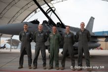 Prvch 100 letovch hodn na F-16 BLOCK 70  1102