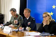 Generál Bulík v Bruseli potvrdil ďalšie pôsobenie Slovenska v operácii ALTHEA