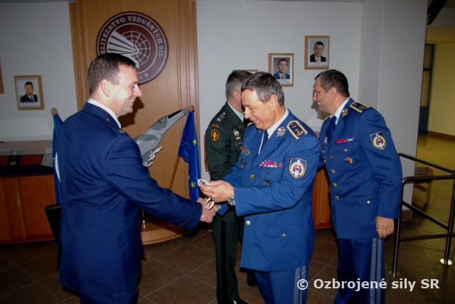 Návšteva pridelenca obrany USA na veliteľstve VzS OS SR