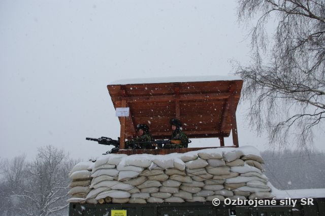 Príprava novej strážnej jednotky do vojenskej operácie ISAF Afganistan