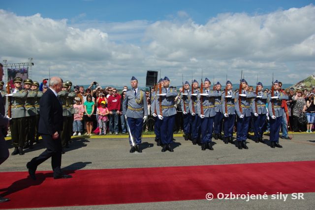 Slávnostná rozlúčka jednotky ISAF