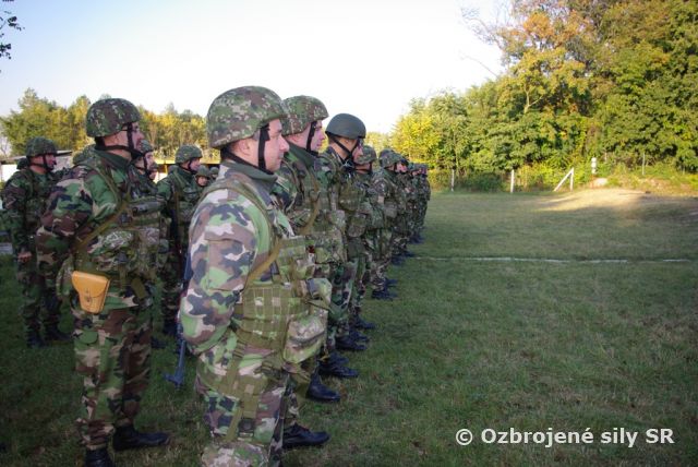 Zdokonaľovacia príprava príslušníkov veliteľstva pozemných síl