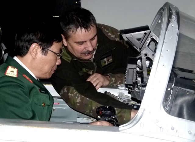 Delegácia vietnamského ministerstva obrany navštívila Sliač