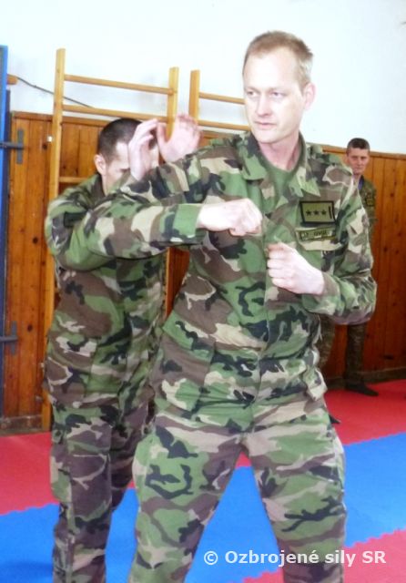 Zvyšovanie úrovne špeciálnej telesnej prípravy príslušníkov 1.mb