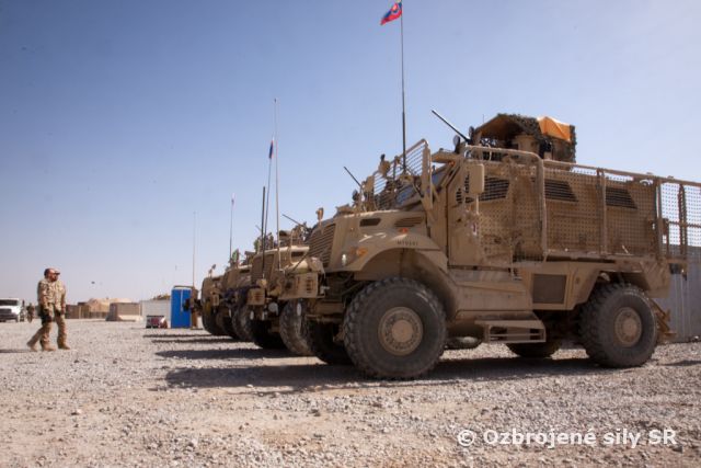 Slovenskí poradcovia sa presunuli na Kandahárske letisko