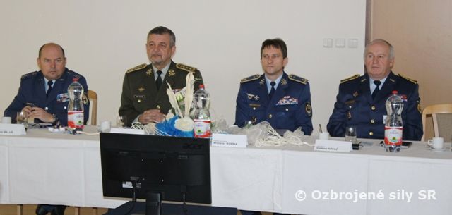 Vzdušné sily hodnotili plnenie úloh vo výcvikovom roku 2014