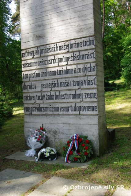 V Kováčovej spomínali na obete nacistov