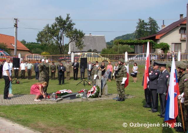 Spomienka na tragédiu na Hájnikovej lúke pri obci Radatice