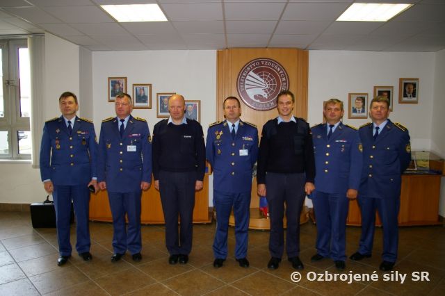 Návšteva pridelenca obrany a expertnej skupiny Spolkovej republiky Nemecka