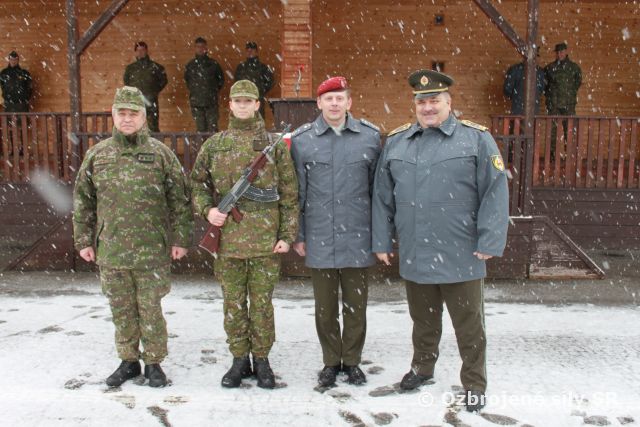 Vojenská prísaha v Základni výcviku a mobilizačného doplňovania Martin