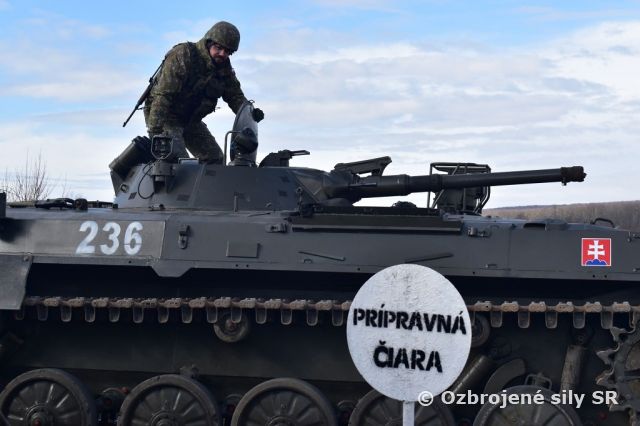 Februárové streľby strelcov operátorov 1. mechanizovanej brigády 