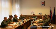 Vjazdov zasadnutie Vojenskej rady nelnka generlneho tbu v Trenne