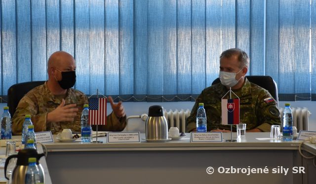 Veliteľstvo vzdušných síl navštívila delegácia USAFE-AFAFRICA