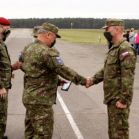 Slávnostná rozlúčka s veliacim poddôstojníkom dk Kuchyňa 