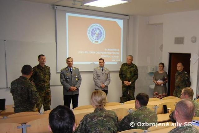 Štábne rozhovory v oblasti CIMIC a PSYOPS