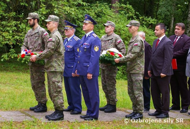 V Kováčovej si pripomenuli 105 zavraždených
