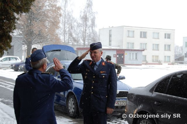 Návšteva veliteľa CAOC 2