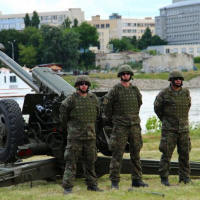 O salvy k inaugurácii nového prezidenta SR sa postarali rožňavskí delostrelci