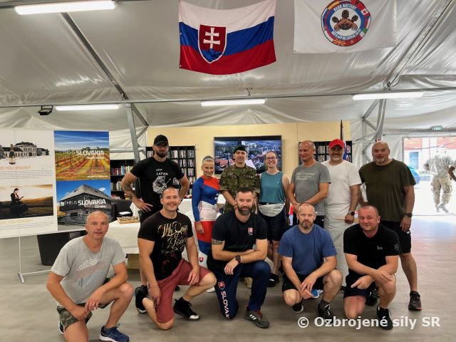 Slovenskí delostrelci v misii v Lotyšsku úspešne aklimatizovaní a pripravení na pôsobenie