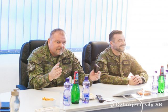 Pracovné stretnutie s predstaviteľmi Leteckých opravovní Trenčín