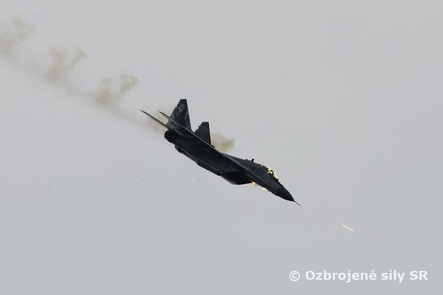 Letecké streľby preverili pilotov MiG-29 zo Sliača