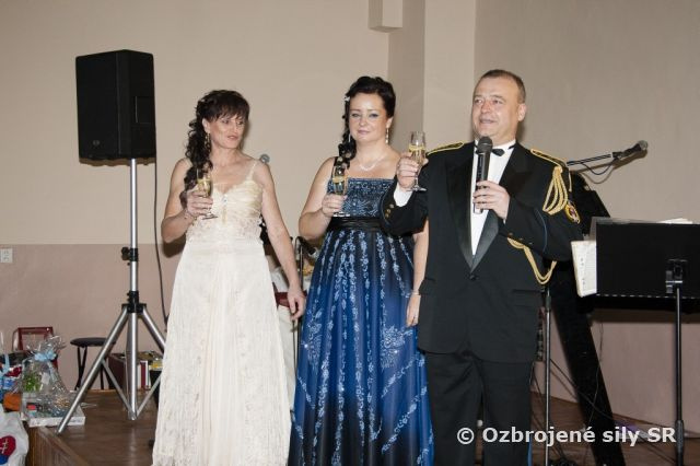 19. letecký reprezentačný ples dopravného krídla