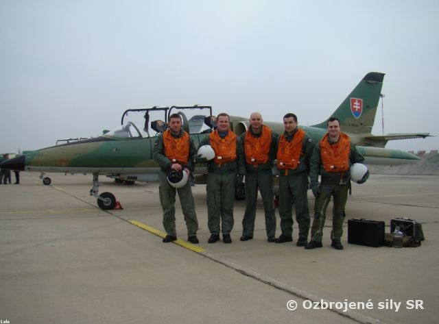 Odlet lietadiel VzS OS SR na cvičenie SERPENTEX 11-1