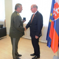 Náčelník Generálneho štábu ocenil odchádzajúceho veľvyslanca USA