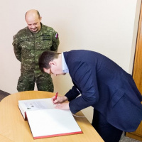 01 Ondrejcsák na novokonštituovanom veliteľstve špeciálov