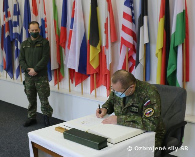 Veliteľ PS OS SR sa rozlúčil s plukovníkom Verčimákom