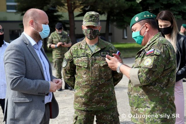 Návšteva ministra obrany v ženijnom prápore